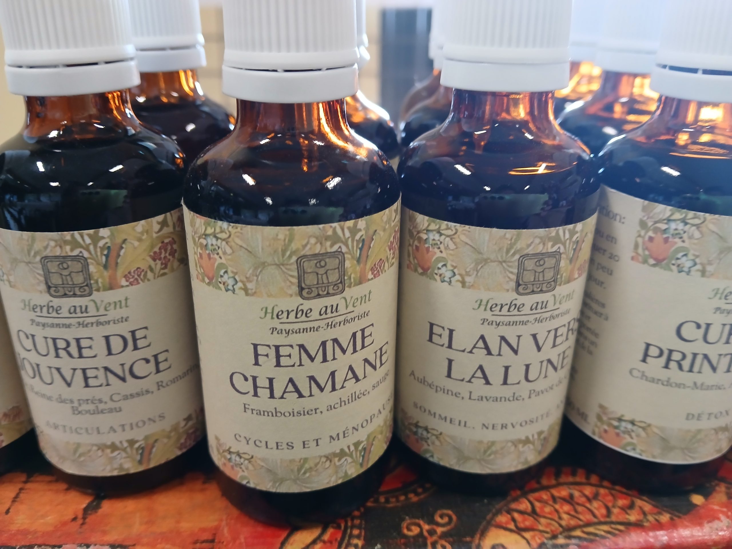 Teintures de plantes composées